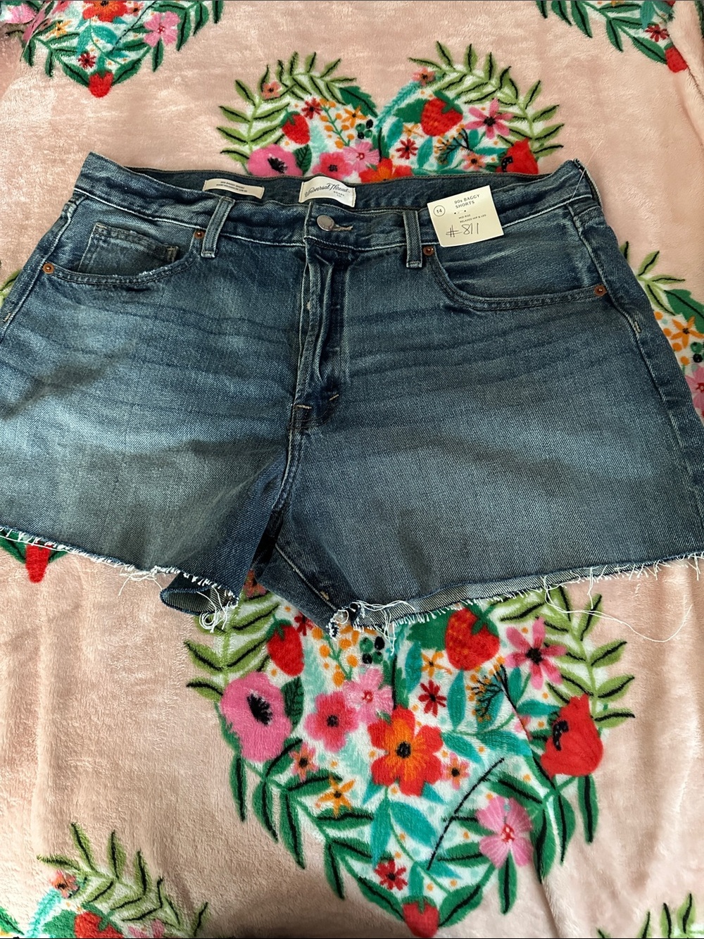 Universal Thread Dark Blue Raw Hem Denim Shorts